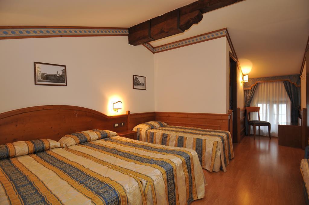 Hotel Locanda Al Pomo D'Oro Cividale del Friuli الغرفة الصورة